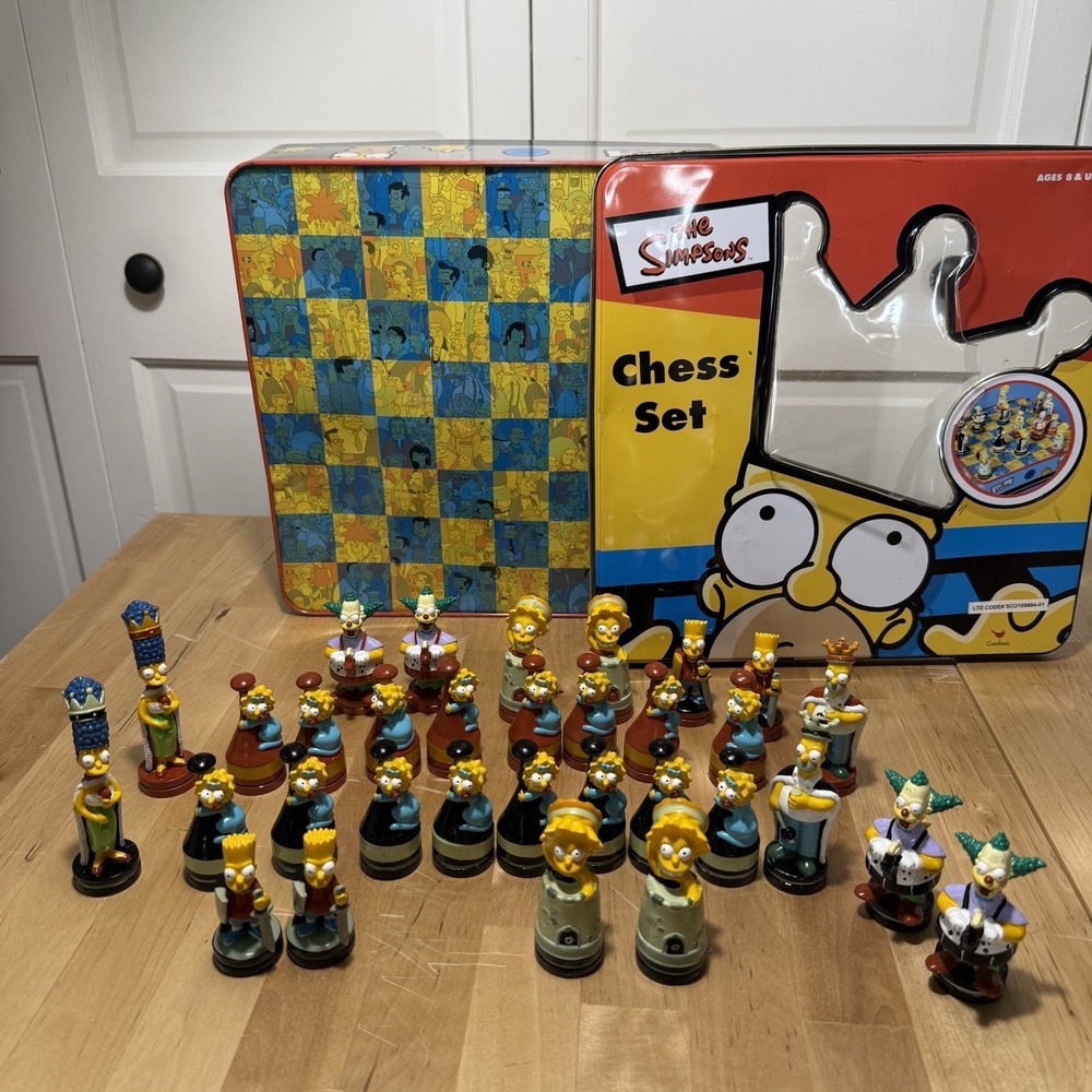 The Simpsons 3D Chess Set Cardinal 1998 Complete 32 Pieces Tin Flaw ✅Desc